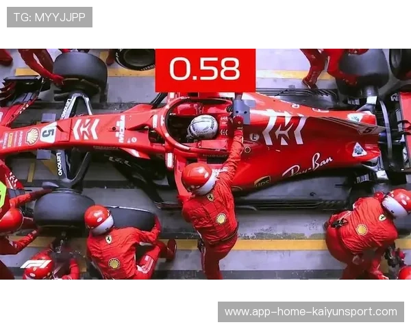 赛车换胎失误：从队尾逆袭的极速人生