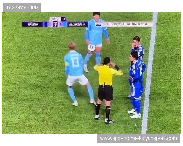 多特蒙德—格拉克特门前弹射反弹进球