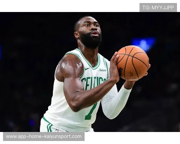 杰伦·布朗空砍34分，怀特31分尽力难救主：极限之夜的能量与选择