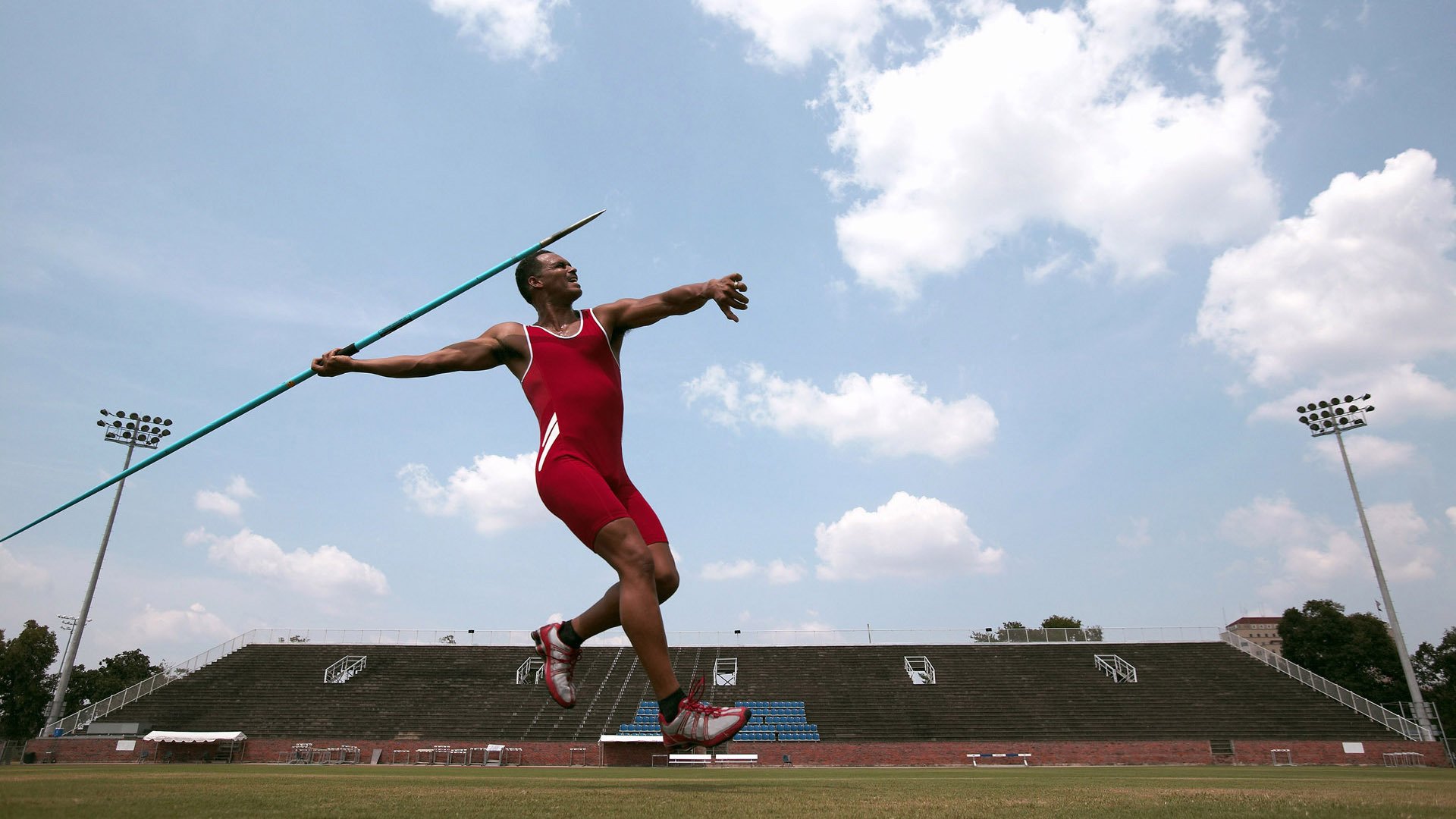 游泳赛事商业价值增长,游泳产业的市场分析